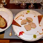 Hotel Logis La Ferme De Flaran 3*