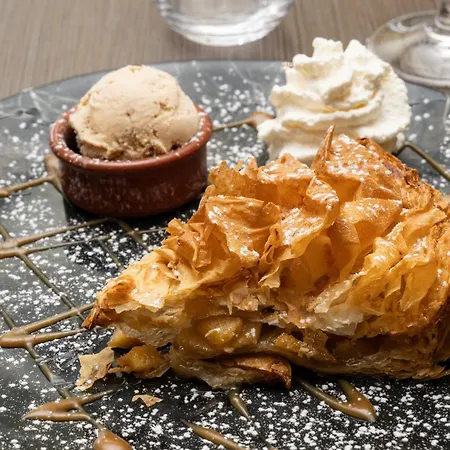 Logis La Ferme De Flaran