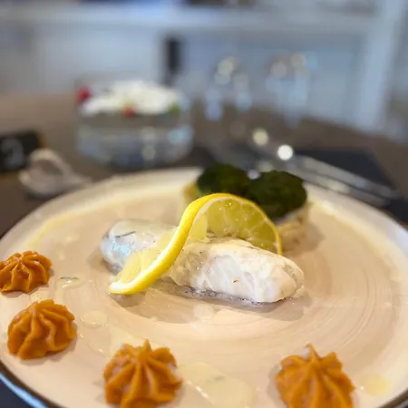 Logis La Ferme De Flaran Hotel