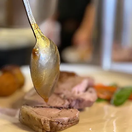 Hotel Logis La Ferme De Flaran Maignaut