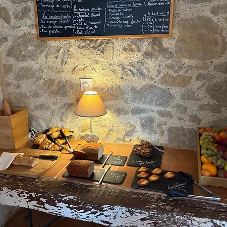 Logis La Ferme De Flaran 3*