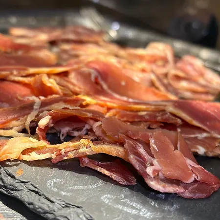 Hotel Logis La Ferme De Flaran