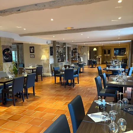 Logis La Ferme De Flaran Hotel 3*