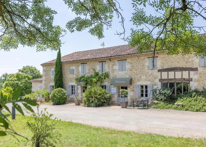 Logis La Ferme De Flaran 3*