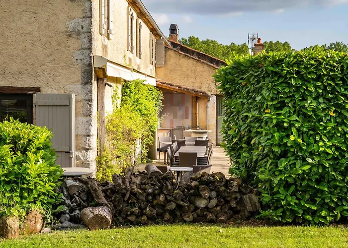 Logis La Ferme De Flaran 3* Maignaut