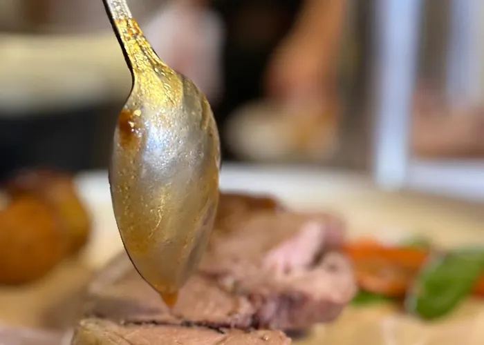 Hotel Logis La Ferme De Flaran Maignaut