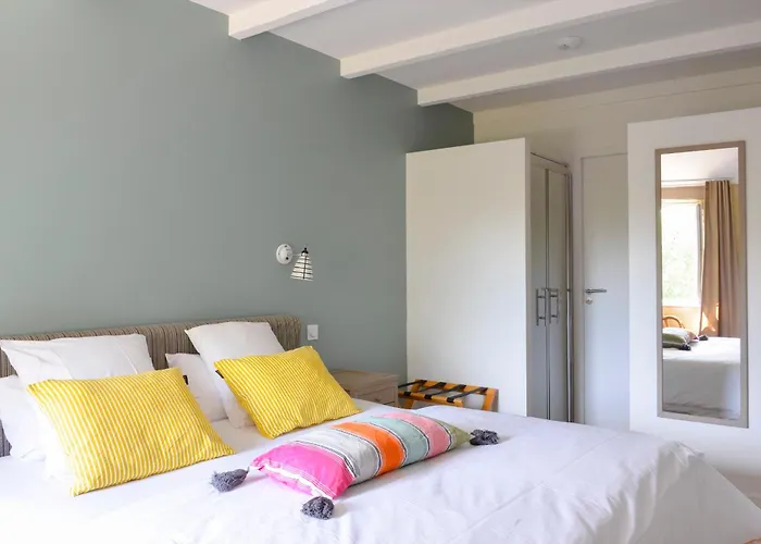 Hotel Logis La Ferme De Flaran Maignaut